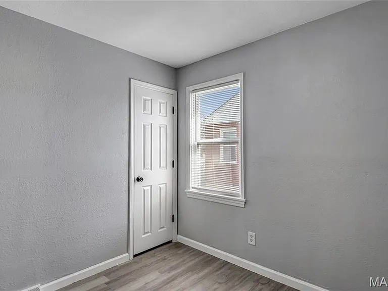 7244 Mallard Dr — Photo 15