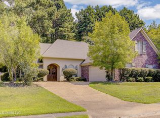 137 Baileys Ridge Cir, Clinton, MS 39056