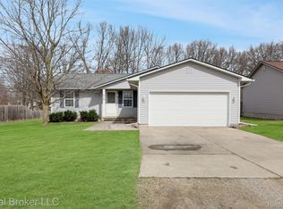 516 Allen St, Clio, MI 48420