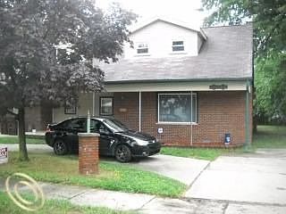 3rd image of 6851 Belton St