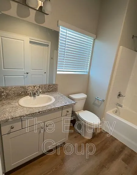 510 S Summit St #101 — Photo 18
