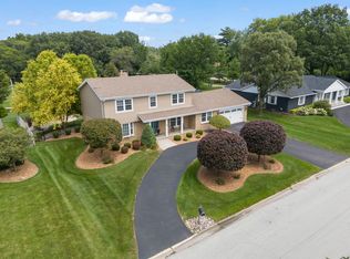 7610 W Coach Rd, Palos Heights, IL 60463