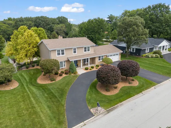 7610 W Coach Rd, Palos Heights, IL 60463