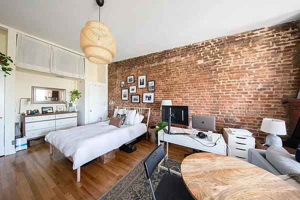 Rented by Corcoran | media 1