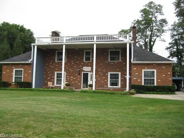 1st image of 21515 Avalon Dr