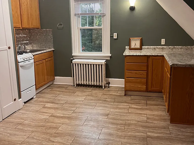 112 N Harrisburg St #6 — Photo 5