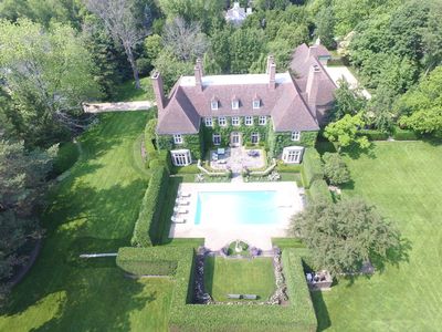 1051 Meadow Ln, Lake Forest, IL, 60045