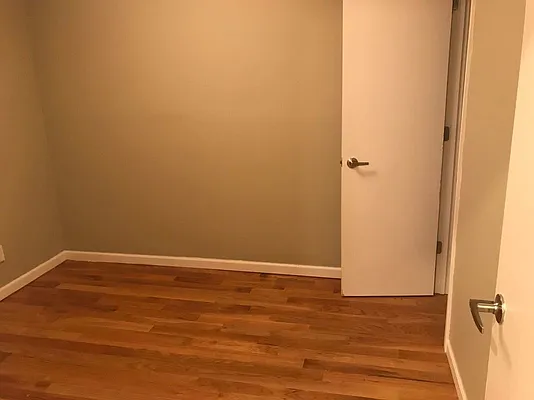 Rented by Premier Metro Realty Corp | media 19