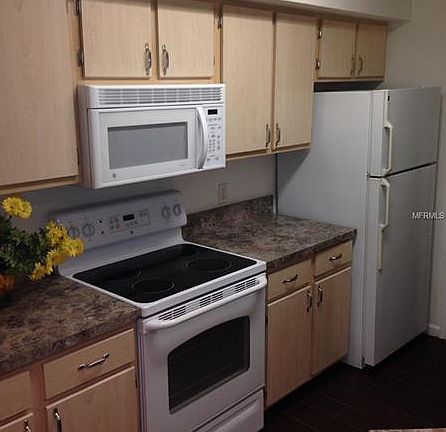 4th image of 12524 Crest Springs Ln APT 1214