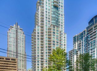 21 Hillcrest Ave #305, Toronto, ON M2N 7K2
