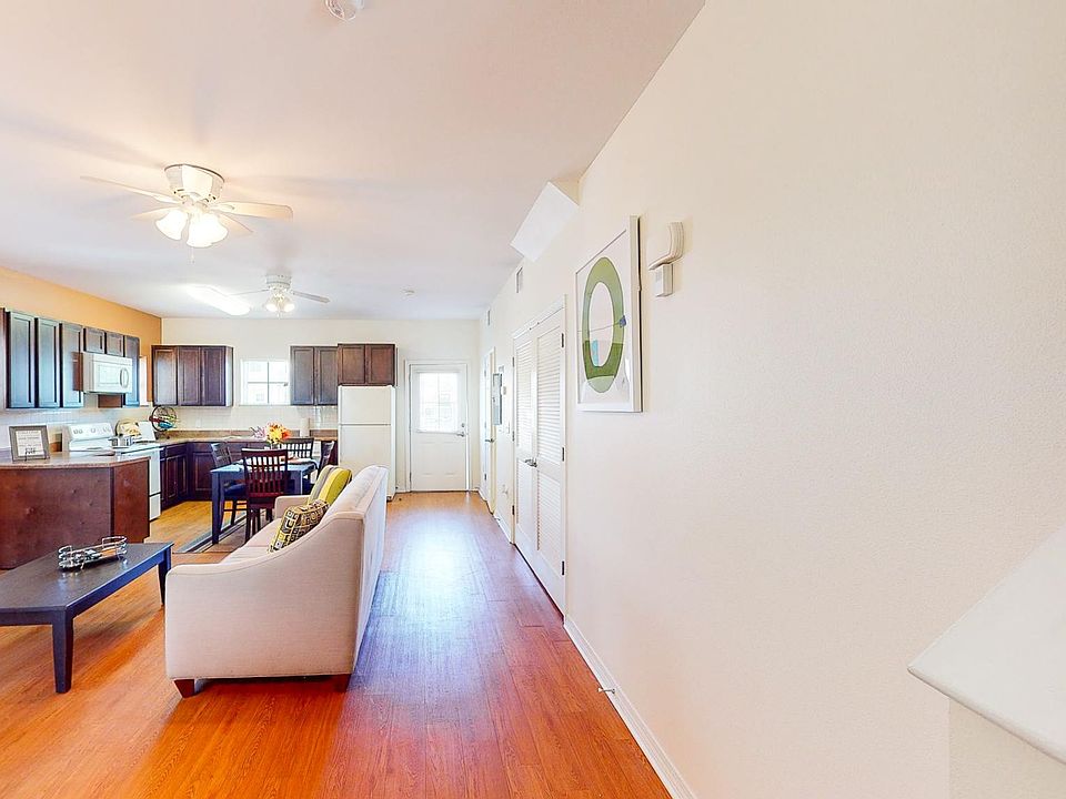 Apartment Living Room