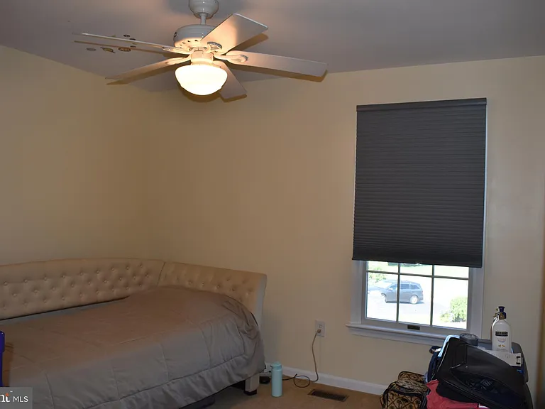 2174 E Greenleaf Dr — Photo 18