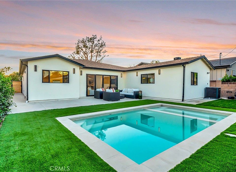 1st image of 5164 Garden Grove Ave