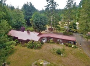 1500 E Thomas Rd, Grapeview, WA 98546