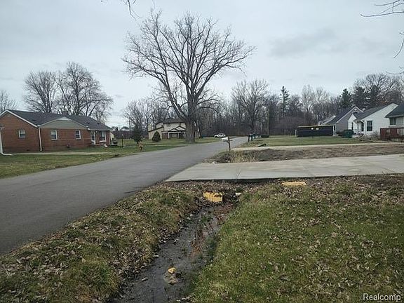 2nd image of 6299 Hunt St