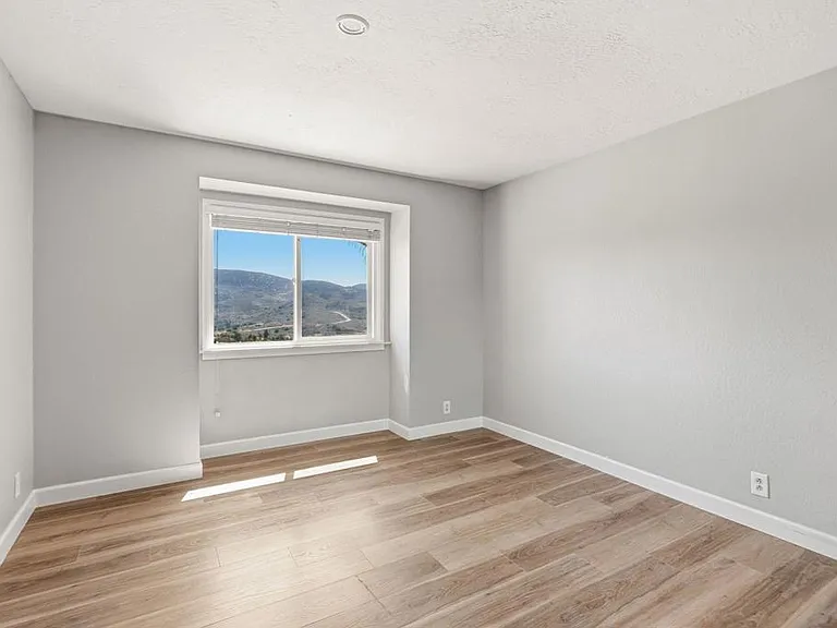 20063 Elfin Forest Ln — Photo 30