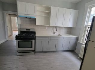 167 Osborne Ter #A, Newark, NJ 07112