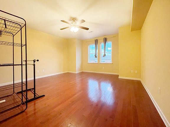 5th image of 1212 Wallace St #3