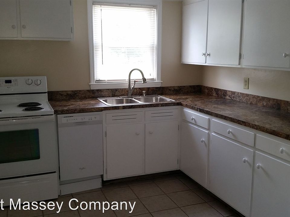1st image of 2904 Abigail Dr APT 1