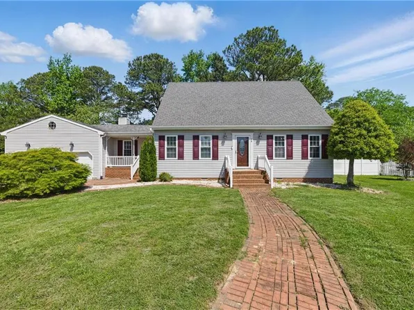 48 W River Point Dr, Hampton, VA 23669