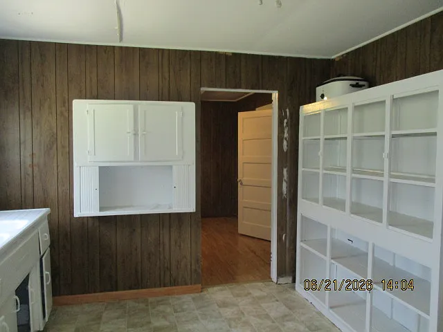 2 bed, 1132 sqft, $875 — Photo 4