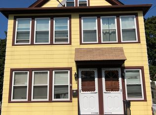 31 Knighton St, Manchester, CT 06040