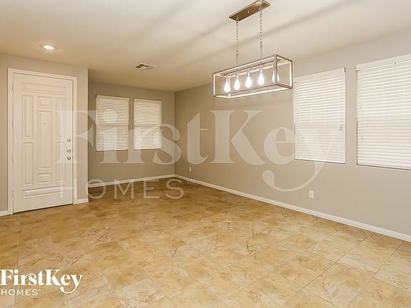 5th image of 7510 Pine Harbor St