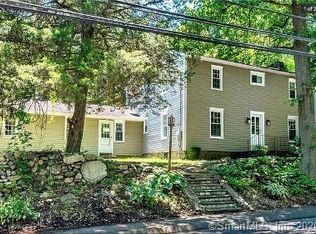 137 Ponus Ave, Norwalk, CT 06850