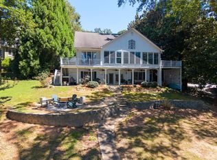 418 Rockcove Rd, Inman, SC 29349