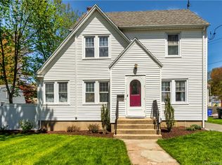 15 Clearfield Rd, Wethersfield, CT 06109