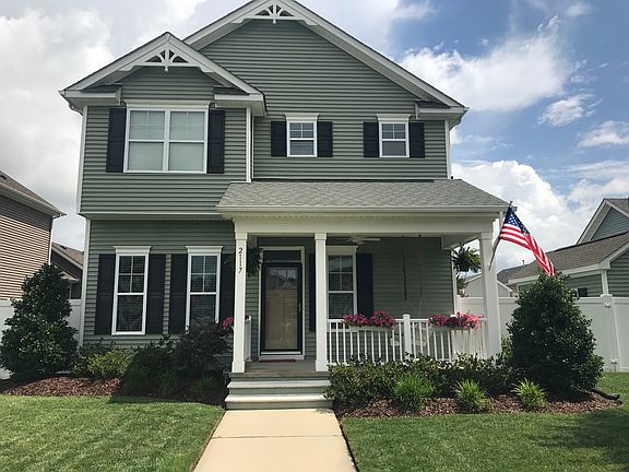 2nd image of 2117 Welbeck Ln