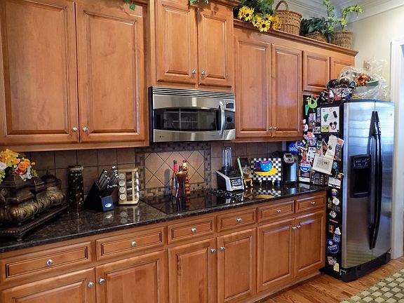 4th image of 7738 Springs Village Ln