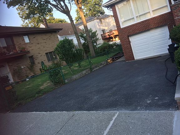 3rd image of 1122 Juanita Pl
