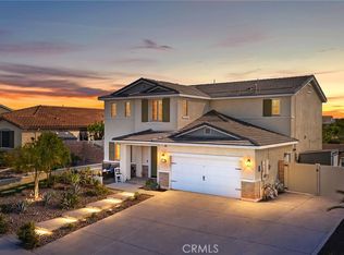 31409 Darlington Oak Dr, Winchester, CA 92596