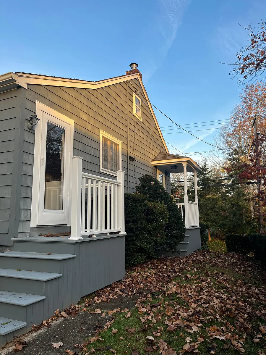 Building Photo - 59 Scotland Ave