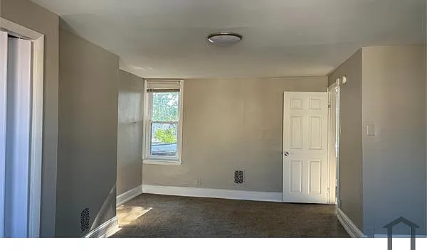 2 bed, 1260 sqft, $1,660 — Photo 2