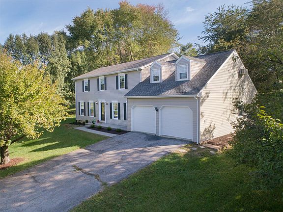 2nd image of 88 Pinehurst Dr