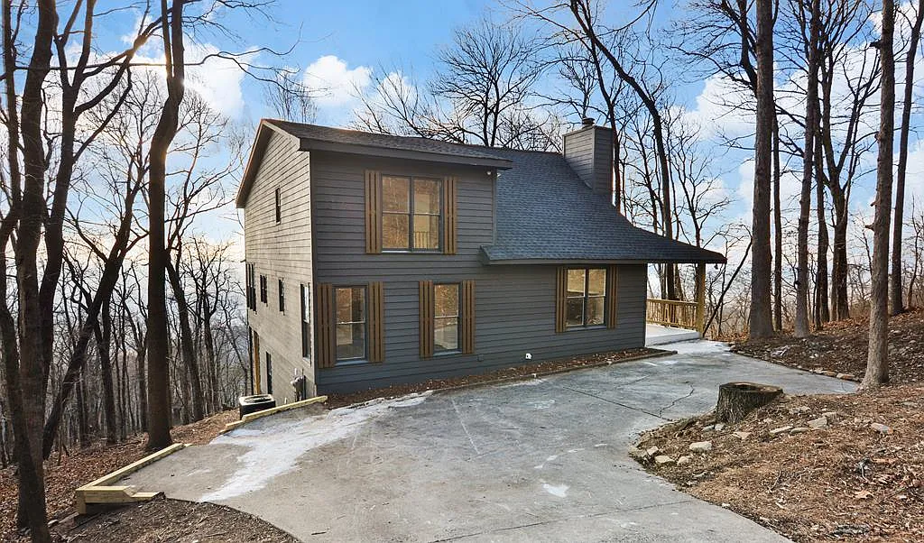 114 Little Hendricks Mountain Cir photo 1