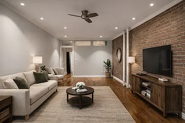 145 East 26th Street, #1E