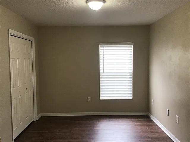30719 Tremont Dr — Photo 18
