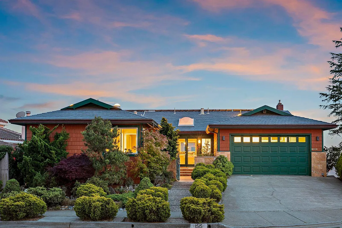 Building Photo - Madera Ct