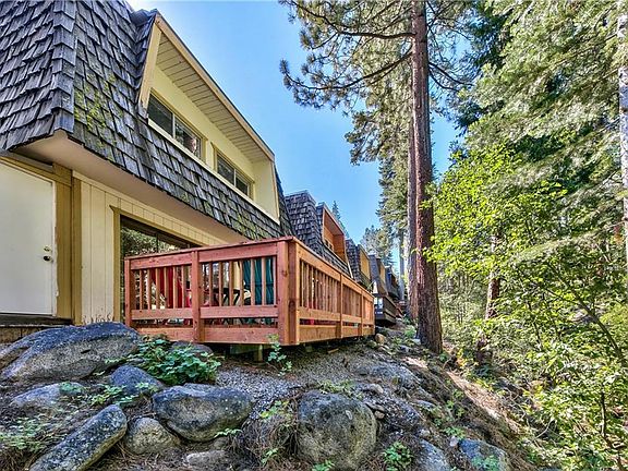 2nd image of 978 Glenrock Dr #29