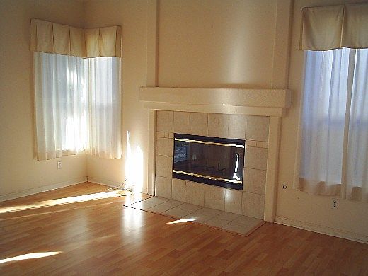2nd image of 3026 Mallorca Ln