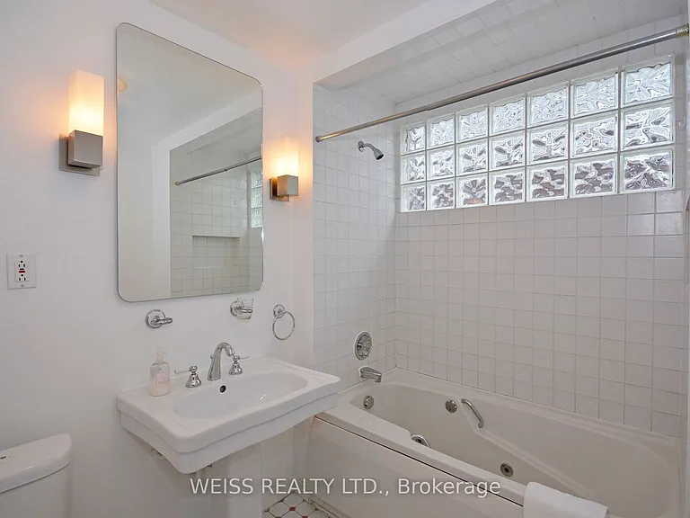 34 Edmund Ave — Photo 3