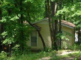 330 Lisa Ln, Mountain Rest, SC 29664