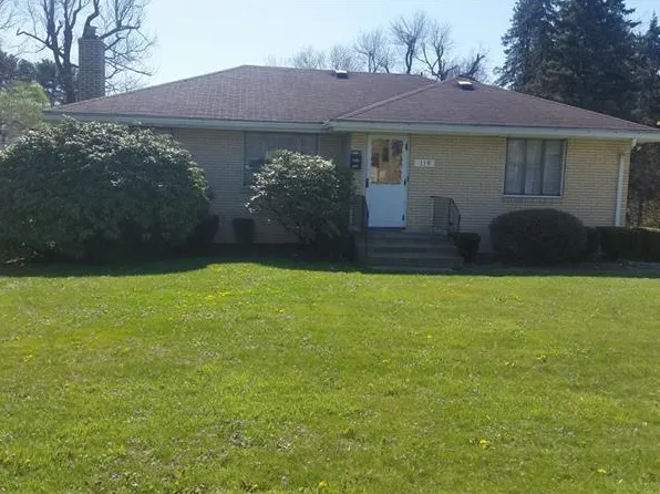 119 Elm Dr, Trafford, PA 15085