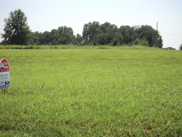 2nd image of 7799 Elm Springs Rd