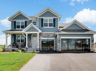 3189 Sunshine Curv NW, Jordan, MN 55352