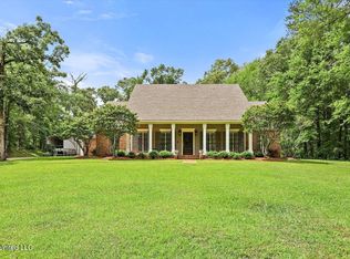 1507 W Flowers Rd, Terry, MS 39170