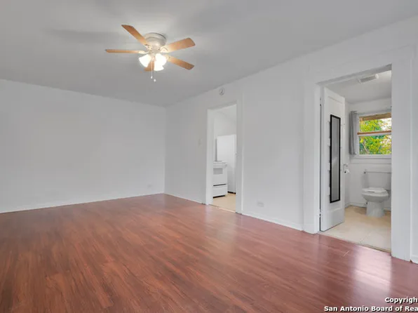 165 Division Ave #2, San Antonio, TX 78214